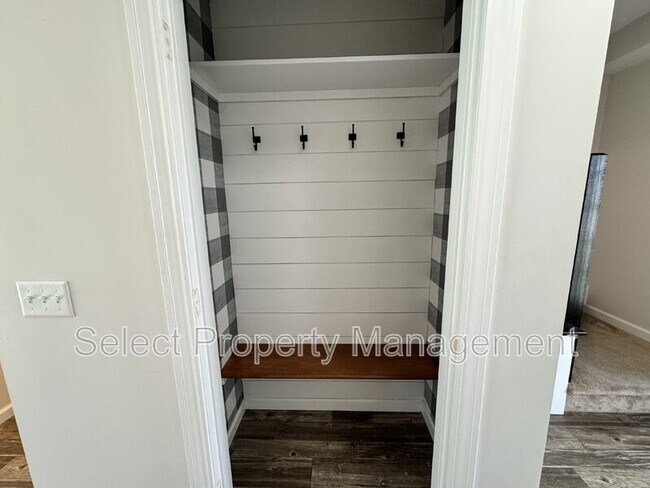 Foto del edificio - 2239 Rittenhouse Pl