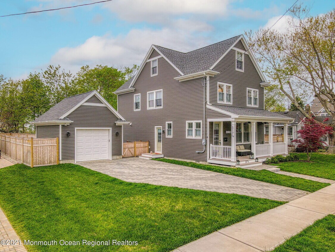 Foto principal - 517 1/2 15th Ave
