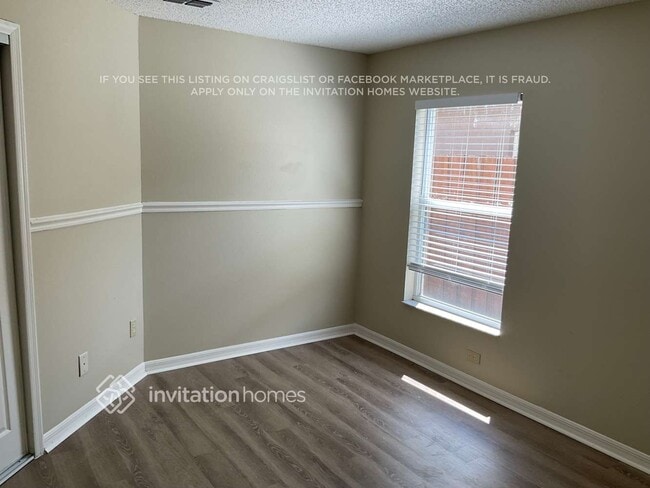 Building Photo - 3234 Bellingham Dr