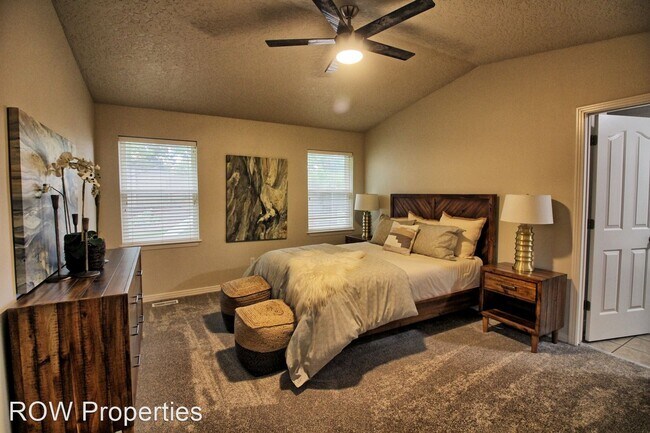 Foto del edificio - 3 br, 2 bath House - 1011 W Peregrine Dr