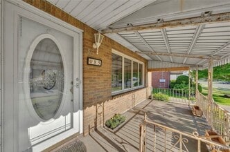 Building Photo - 85 Warsaw St