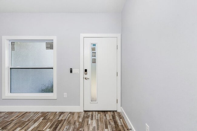 Building Photo - New house! Build in 2022! Come take a look!