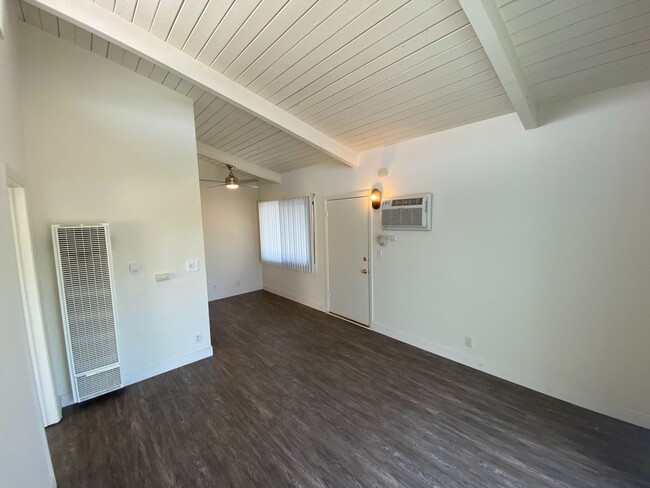 Building Photo - 3538 Keystone Av