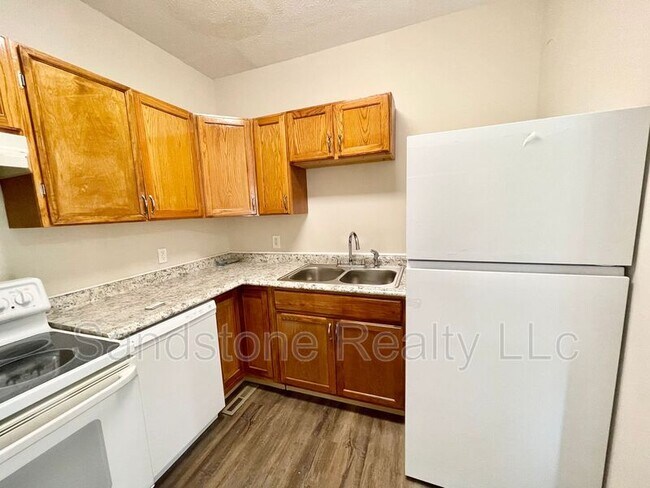 Foto del edificio - 2101 E 31st St