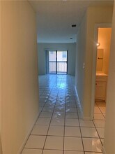 Building Photo - 6001 Shaker Wood Cir