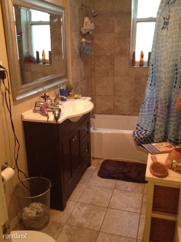 Foto del edificio - 81 S Huntington Ave