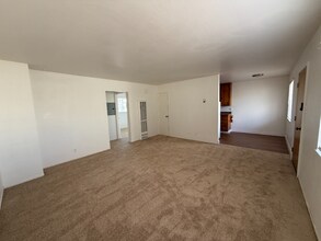 Building Photo - 1515 Harmon St