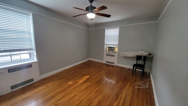 Master Bedroom - 61-41 Saunders St