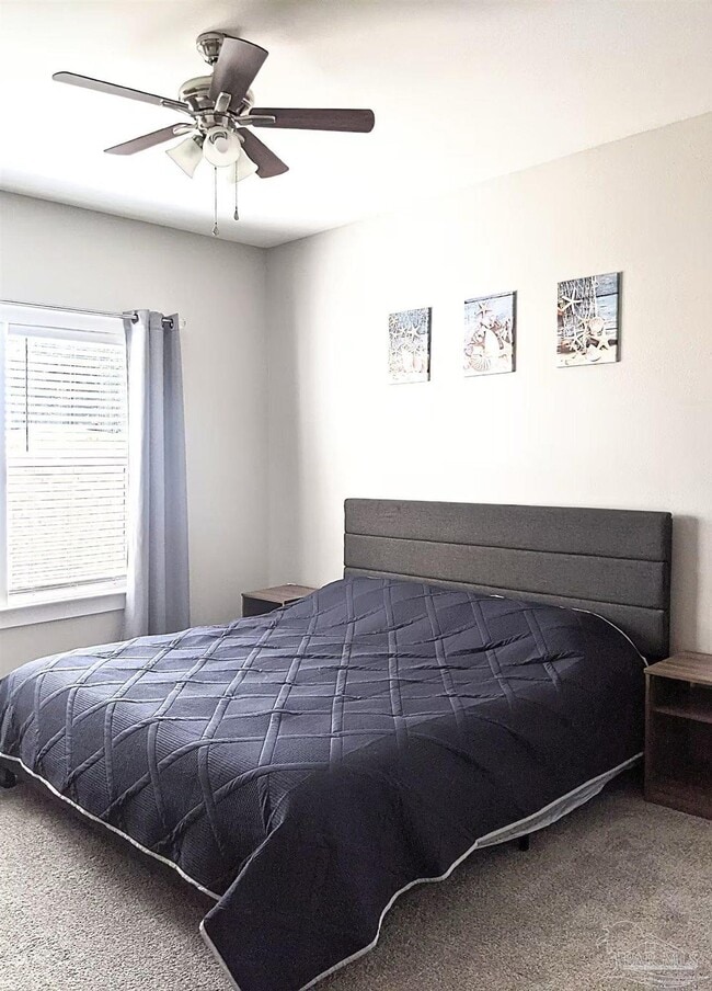 Building Photo - 5446 Medina Rd