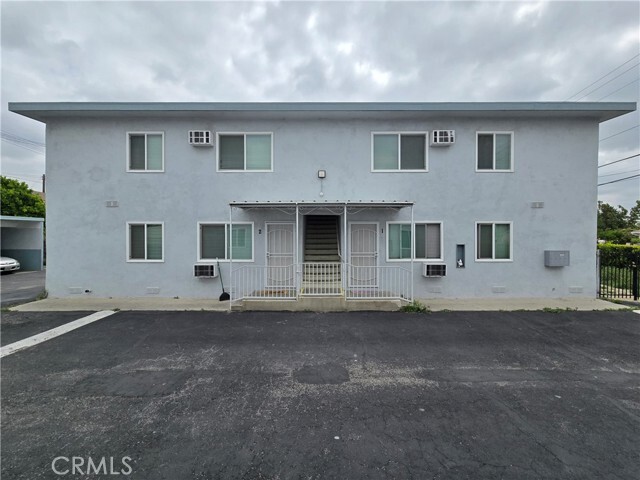 Building Photo - 10813 Elliott Ave