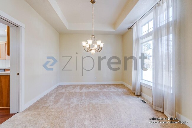 Building Photo - 10942 SW Koller St