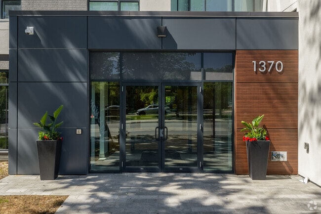 Entrance - The Landing on Main