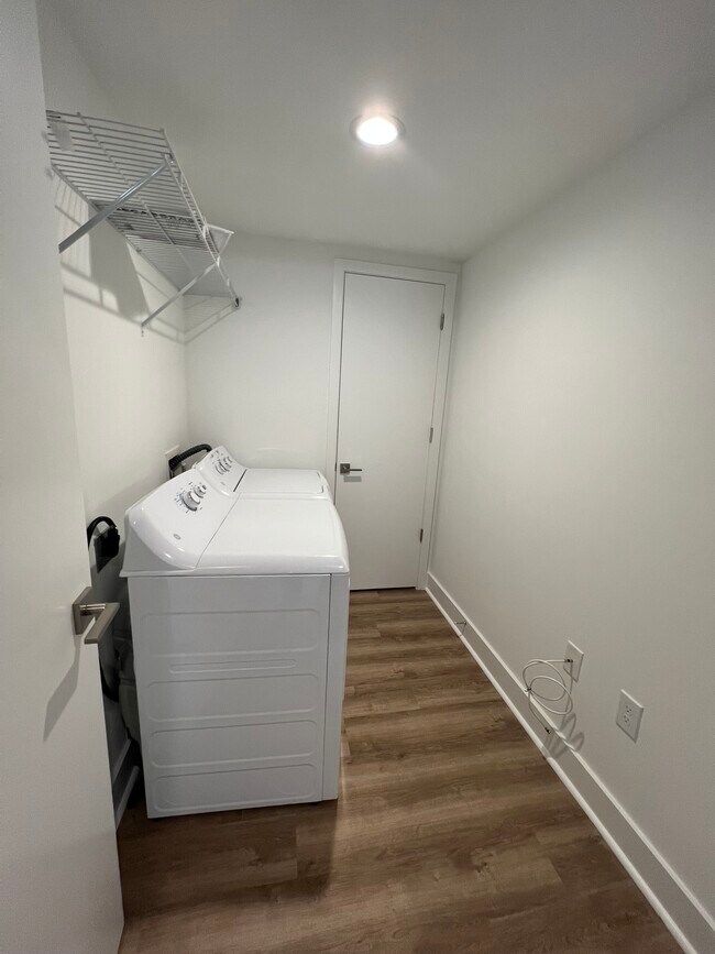 2do piso - 1118 Nova St