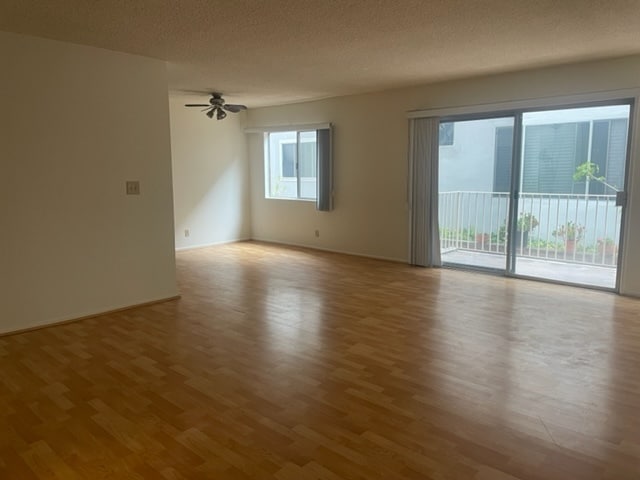 Dining/living rooms - 1044 9th St