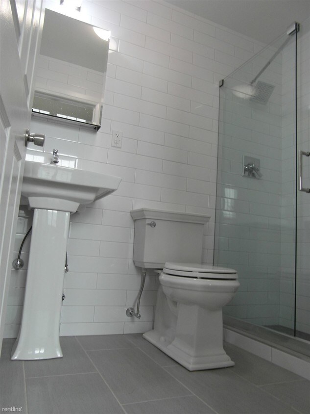 Foto del edificio - 1666 Hancock St