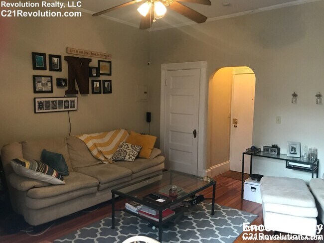 Foto del edificio - 24 Peterborough St