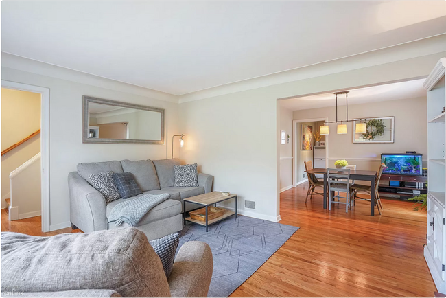 Foto del edificio - 3 br, 2 bath House - 1612 Plymouth Ave SE