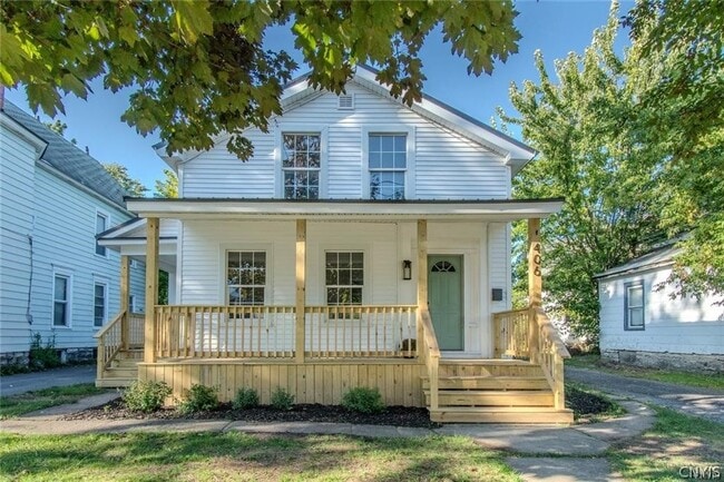 Building Photo - 406 Stone St