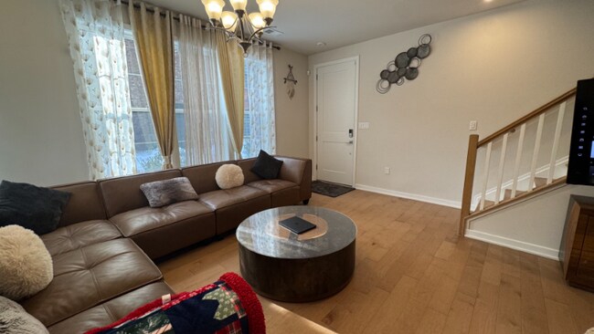 Foto del edificio - 7400 Backett Wood Ter