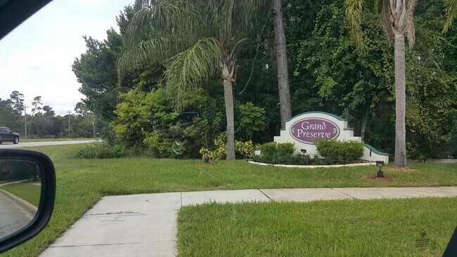 Building Photo - 3 bedroom 2 bath home