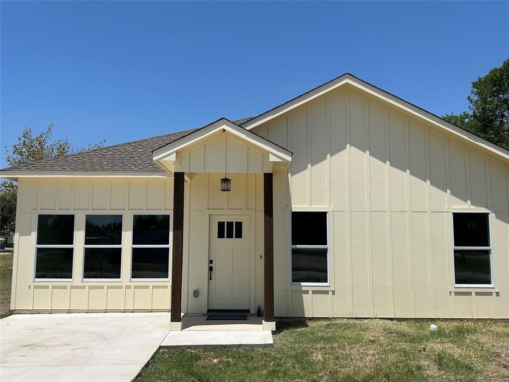 871 S Leon St, Giddings, TX 78942 House Rental in Giddings, TX