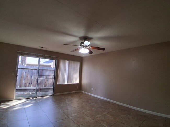 Building Photo - SanClemente3537