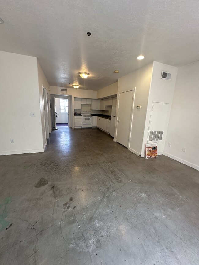 Photo - 938 S Washington St (Salt Lake City, UT) Apartment