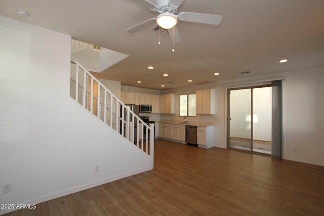 Building Photo - 5831 W Encinas Ln