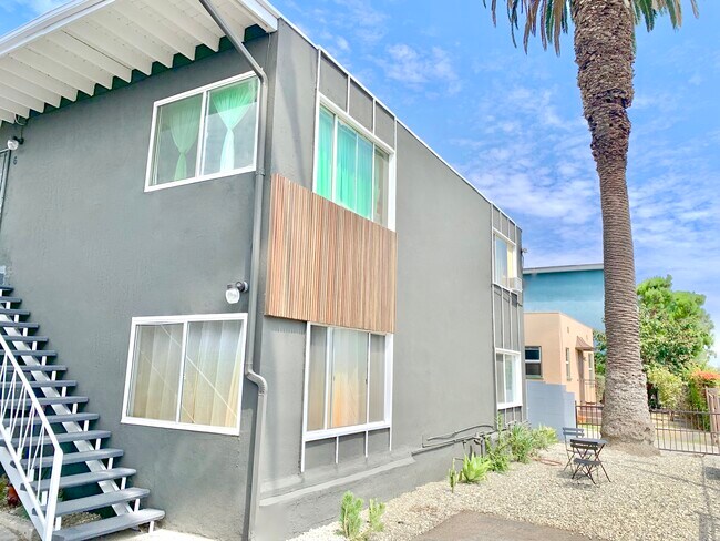 Foto del edificio - 2301 Ridgeley S Dr