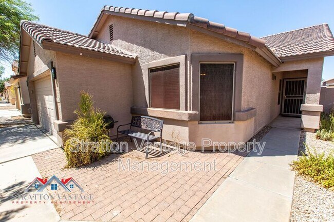 Building Photo - 2740 E Denim Trail