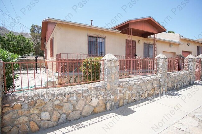 Foto del edificio - 2630 Mountain Ave