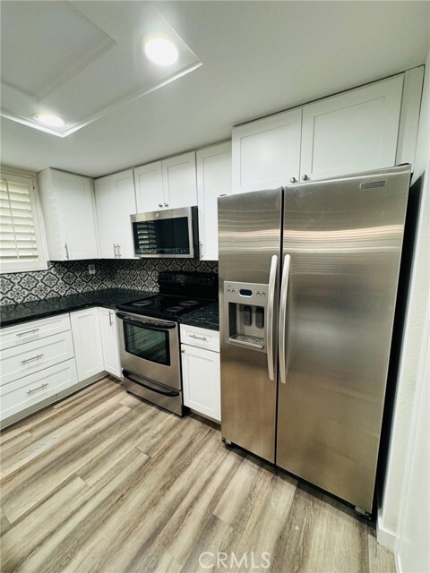 Building Photo - 2800 Keller Dr