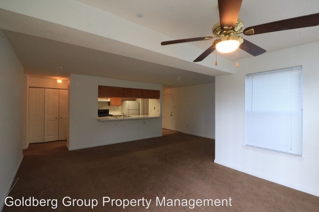 Foto del edificio - 14203 Wolf Creek Pl