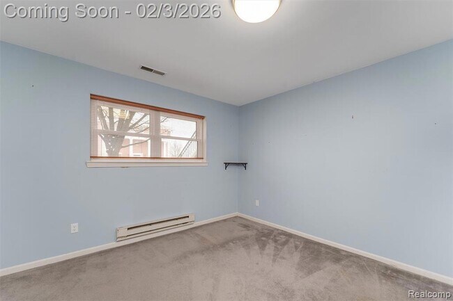 Foto del edificio - 7609 Woodward Ave