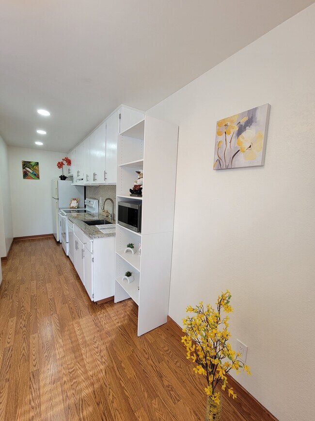 Foto del edificio - 945 Bancroft Rd