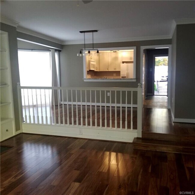 Building Photo - 1781 Raintree Commons Dr