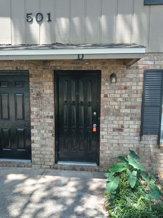 Foto principal - Cute remodeled home