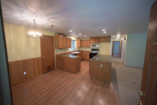 Foto del edificio - 2 bed 1 bath in Diamond Point, Sequim