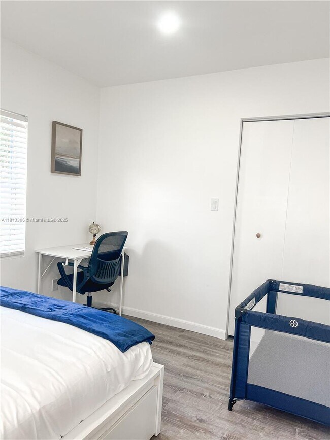 Foto del edificio - 4139 NW 23rd Ave