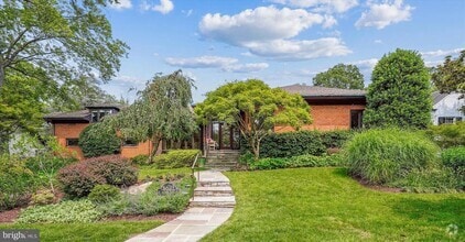 Building Photo - 6623 Radnor Rd