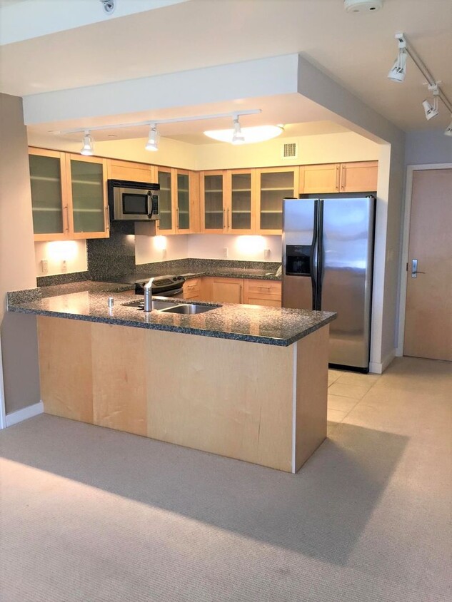 Foto principal - Keola Lai - Spacious two bedroom, two bath...