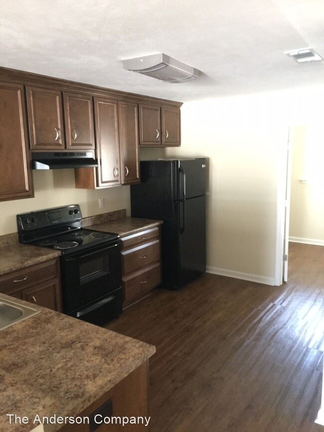 Building Photo - 3 br, 2 bath House - 113-A Magnolia Ct.