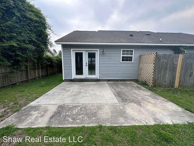 Building Photo - 3 br, 2 bath House - 719 Brewster Lane