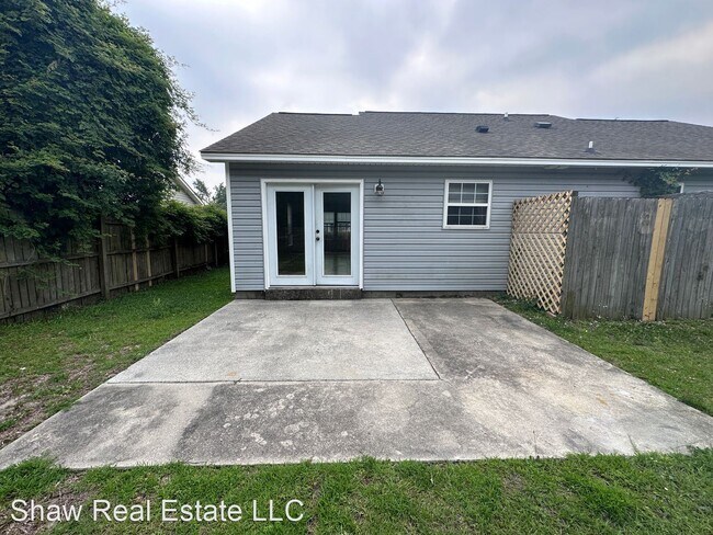 Foto del edificio - 3 br, 2 bath House - 719 Brewster Lane