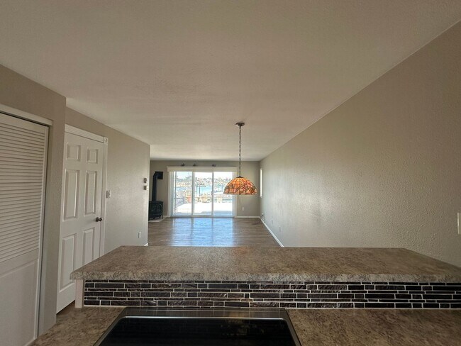 Foto del edificio - 4038 Mayne Ln