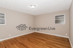 Foto del edificio - 10941 Corona Rd