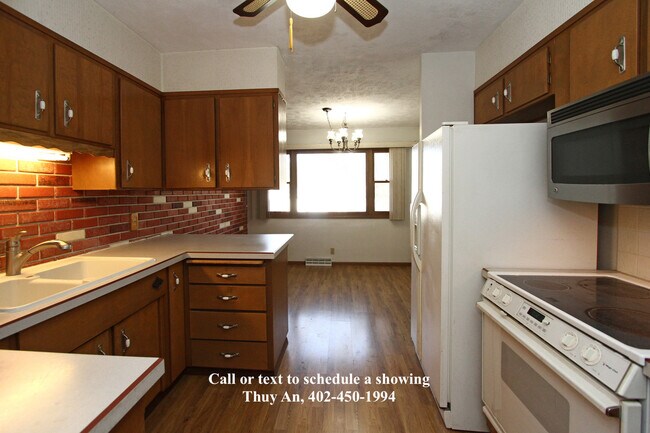 Building Photo - 2030 N 64th St