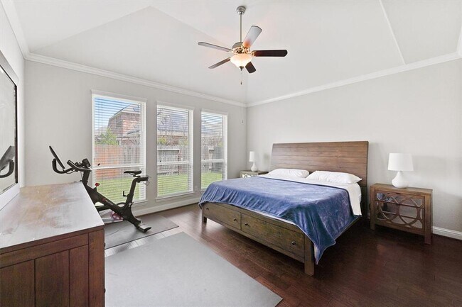 Foto del edificio - 9618 Invergarry Way