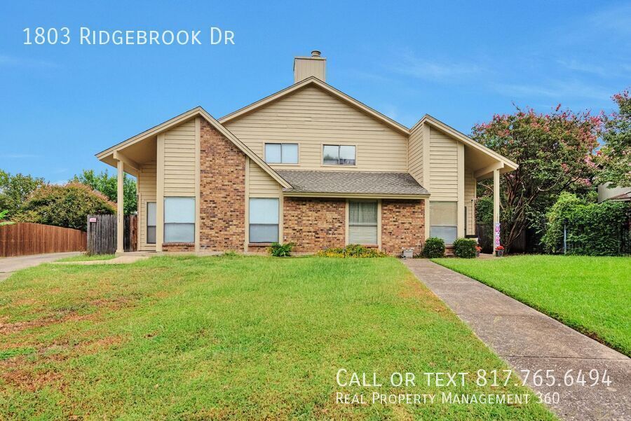 Foto principal - 1803 Ridgebrook Dr