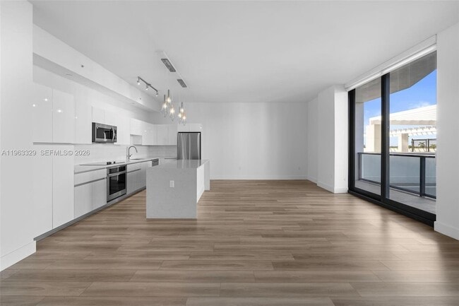 Photo - 101 Diplomat Pkwy Apartment